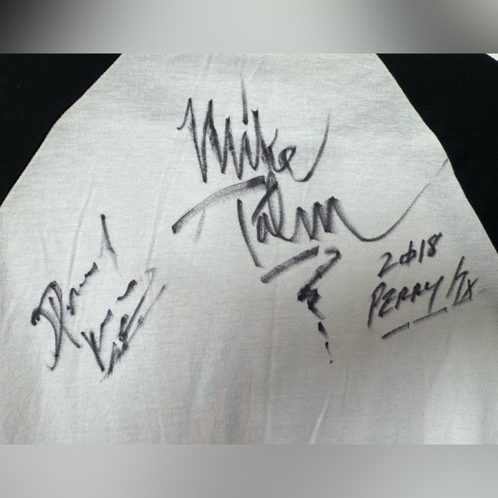 Rare Agent Orange Autographed Band T-Shirt Medium 2018 Perry TX Signed Raglan - Picture 4 of 8